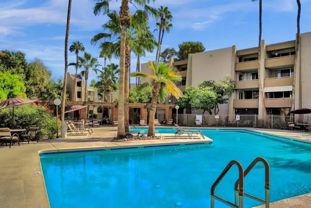 Renovated Condo With Pool, Spa, & Gym Access Scottsdale Ferienhaus